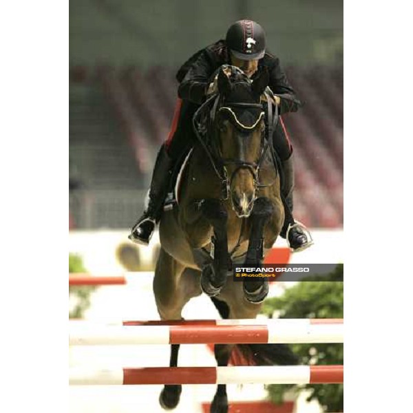 Giuseppe Rolli on Kilian, 5th placed in Prix nr.3 Fei-World Cup at Verona Fiera Cavalli Verona, 4th november 2005 ph. Stefano Grasso