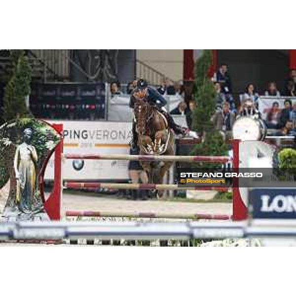 Jumping Verona - class 14 Longines Fei World Cup Jumping - Premio Fixdesign Simon Delestre on Hermes Ryan Verona,8th nov.2015 ph.Stefano Grasso/Fieracavalli