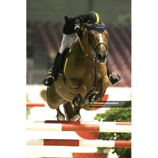 Beatrice Patrese on Fanix de Rol - Prix nr.3 Fei-World Cup at Verona Fiera Cavalli Verona, 4th november 2005 ph. Stefano Grasso