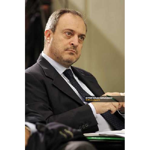 Convegno di presentazione delle nuove scommesse ippiche. - dott. Giorgio Sandi, Amministratore Delegato Sisal Verona - 107.a Fiera Cavalli Verona, 5 novembre 2005 ph. Stefano Grasso