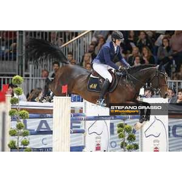 Jumping Verona 2015 - Longines FEI World Cup Jumping - Premio Fixdesign Olivier Philippaerts on H&M Armstrong van de Kapel Verona,08/11/2015 ph.Stefano Grasso/Jumping Verona