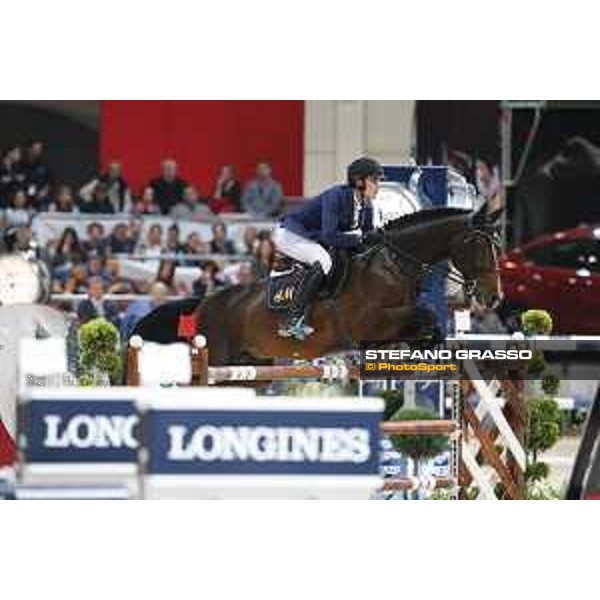 Jumping Verona 2015 - Longines FEI World Cup Jumping - Premio Fixdesign Olivier Philippaerts on H&M Armstrong van de Kapel Verona,08/11/2015 ph.Stefano Grasso/Jumping Verona