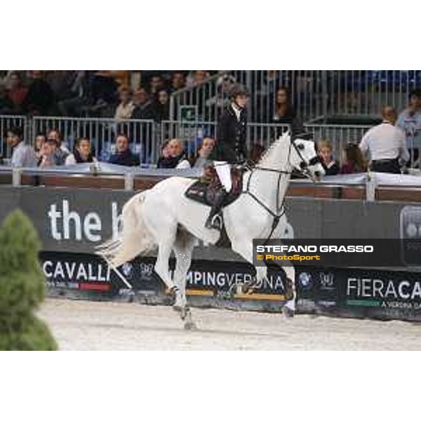 Jumping Verona 2015 - Longines FEI World Cup Jumping - Premio Fixdesign Anna-Julia Kontio on Fardon Verona,08/11/2015 ph.Stefano Grasso/Jumping Verona