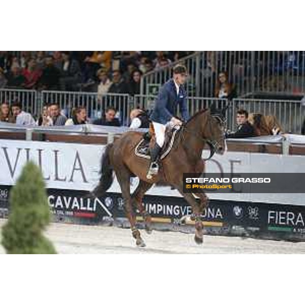 Jumping Verona 2015 - Longines FEI World Cup Jumping - Premio Fixdesign Jerome Hurel on Quartz Rouge Verona,08/11/2015 ph.Stefano Grasso/Jumping Verona