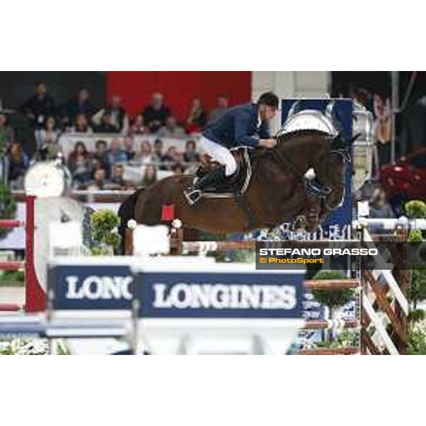 Jumping Verona 2015 - Longines FEI World Cup Jumping - Premio Fixdesign Jerome Hurel on Quartz Rouge Verona,08/11/2015 ph.Stefano Grasso/Jumping Verona