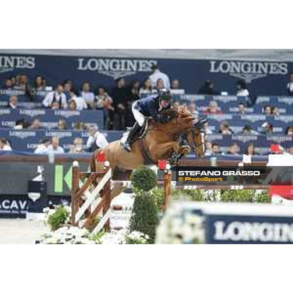 Jumping Verona 2015 - Longines FEI World Cup Jumping - Premio Fixdesign Michael Whitaker on Quelbora Merze Verona,08/11/2015 ph.Stefano Grasso/Jumping Verona