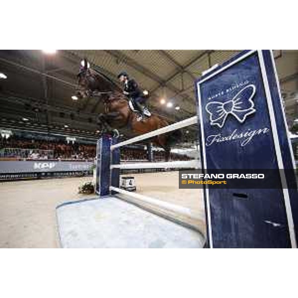Jumping Verona 2015 Lorenzo de Luca on Erco van\'t Roosakker Verona,8 novembre 2015 ph.Stefano Grasso/Jumping Verona