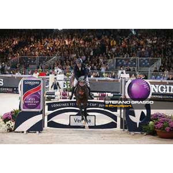 Jumping Verona 2015 Luca Maria Moneta on Connery Verona,8 novembre 2015 ph.Stefano Grasso/Jumping Verona