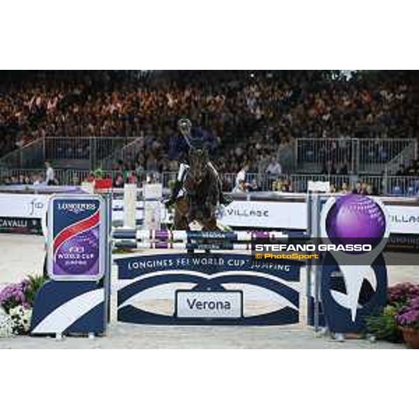 Jumping Verona 2015 Juan Carlos Garcia on Gitano v.Berkenbroeck Verona,8 novembre 2015 ph.Stefano Grasso/Jumping Verona