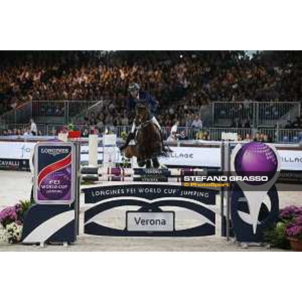Jumping Verona 2015 Juan Carlos Garcia on Gitano v.Berkenbroeck Verona,8 novembre 2015 ph.Stefano Grasso/Jumping Verona