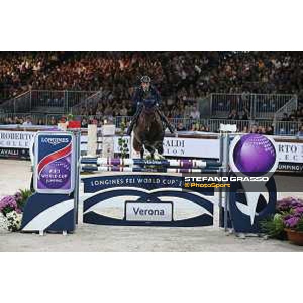 Jumping Verona 2015 Emilio Bicocchi on Ares Verona,8 novembre 2015 ph.Stefano Grasso/Jumping Verona