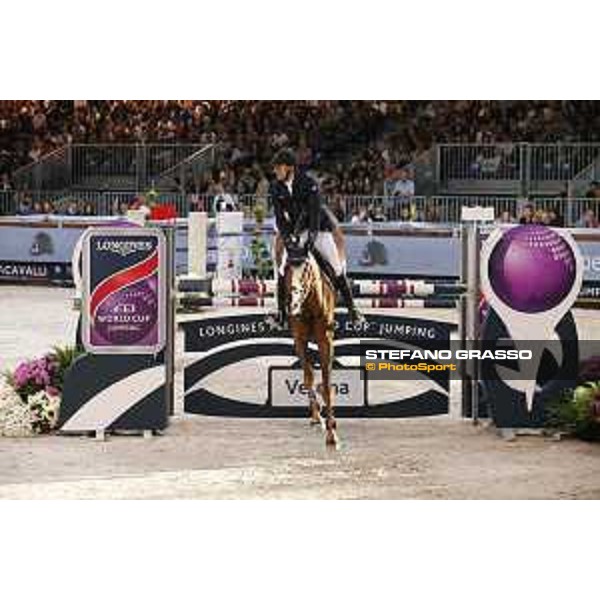 Jumping Verona 2015 Piergiorgio Bucci on Casallo Z Verona,8 novembre 2015 ph.Stefano Grasso/Jumping Verona