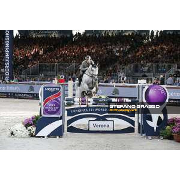 Jumping Verona 2015 Emanuele Gaudiano on Caspar Verona,8 novembre 2015 ph.Stefano Grasso/Jumping Verona