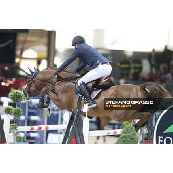 Jumping Verona 2015 Piergiorgio Bucci on Casallo Z Verona,8 novembre 2015 ph.Stefano Grasso/Jumping Verona