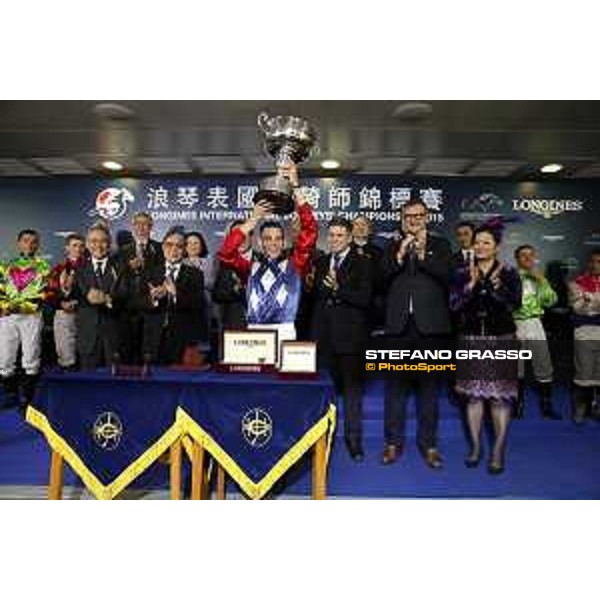 Longines Hong Kong International Jockeys Championship Gavin Lerena wins the Longines Hong Kong International Jockeys Championship Happy Valley racecourse,9th dec.2015 ph.Stefano Grasso/Longines