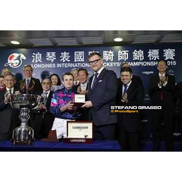 Longines Hong Kong International Jockeys Championship Ryan Moore is second in the Longines Hong Kong International Jockeys Championship Happy Valley racecourse,9th dec.2015 ph.Stefano Grasso/Longines