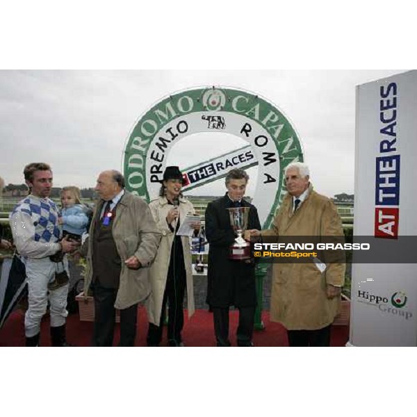 giving prize of Premio Ribot, won by Distant Way Rome, 6th november 2005 ph. Stefano Grasso