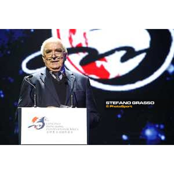 Longines World\'s Best Jockey Award Walter von Kanel,President of Longines Hong Kong,11th dec.2015 ph.Stefano Grasso/Longines