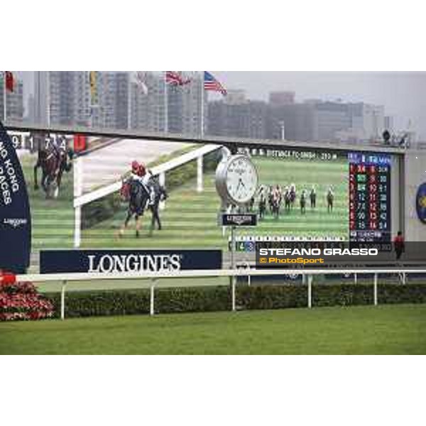 Yutaka Take on A Shin Hikari wins the Longines Hong Kong Cup Hong Kong,13th dec.2015 ph.Stefano Grasso/Longines