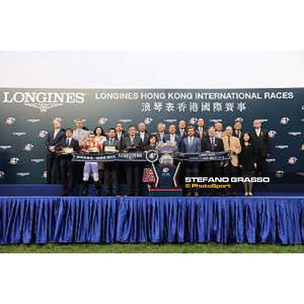 Ryan Moore on Maurice wins the Longines Hong Kong Mile Hong Kong,13th dec.2015 ph.Stefano Grasso/Longines