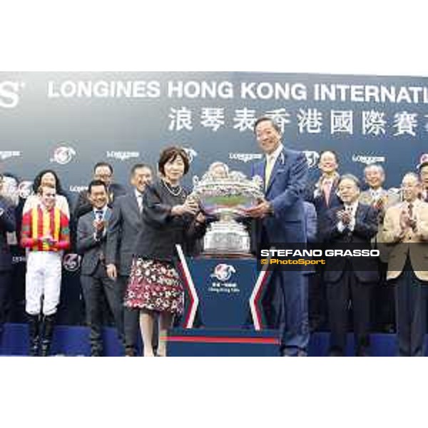 Ryan Moore on Maurice wins the Longines Hong Kong Mile Hong Kong,13th dec.2015 ph.Stefano Grasso/Longines