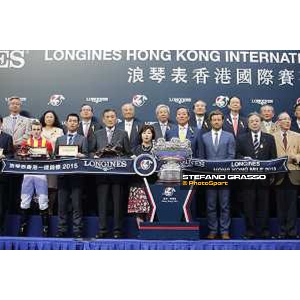 Ryan Moore on Maurice wins the Longines Hong Kong Mile Hong Kong,13th dec.2015 ph.Stefano Grasso/Longines