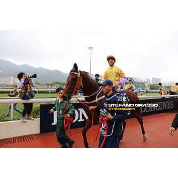 Joao Moreira on Peniaphobia wins the Longines Hong Kong Sprint Hong Kong,13th dec.2015 ph.Stefano Grasso/Longines