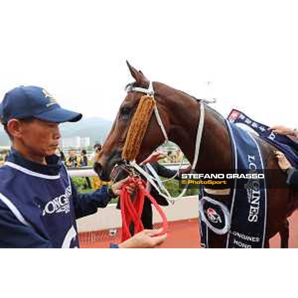 Joao Moreira on Peniaphobia wins the Longines Hong Kong Sprint Hong Kong,13th dec.2015 ph.Stefano Grasso/Longines