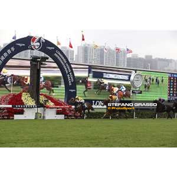 Joao Moreira on Peniaphobia wins the Longines Hong Kong Sprint Hong Kong,13th dec.2015 ph.Stefano Grasso/Longines