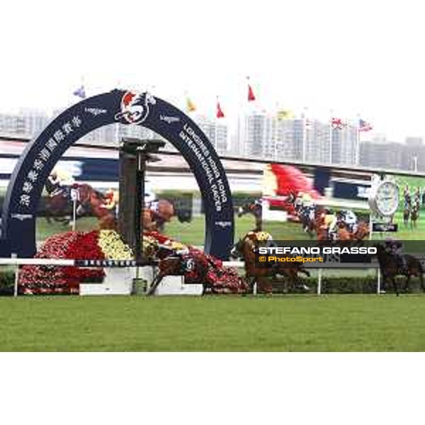 Joao Moreira on Peniaphobia wins the Longines Hong Kong Sprint Hong Kong,13th dec.2015 ph.Stefano Grasso/Longines
