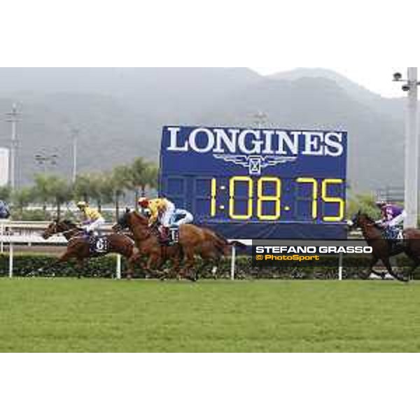 Joao Moreira on Peniaphobia wins the Longines Hong Kong Sprint Hong Kong,13th dec.2015 ph.Stefano Grasso/Longines