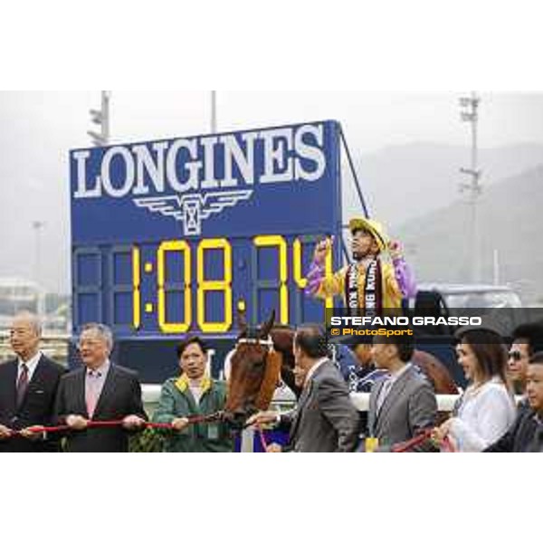 Joao Moreira on Peniaphobia wins the Longines Hong Kong Sprint Hong Kong,13th dec.2015 ph.Stefano Grasso/Longines