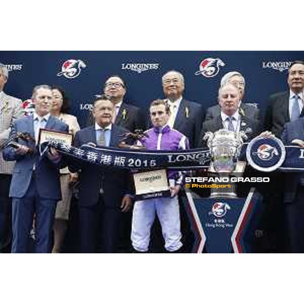 Ryan Moore on Highland Reel wins the Longines Hong Kong Vase Hong Kong,13th dec.2015 ph.Stefano Grasso/Longines