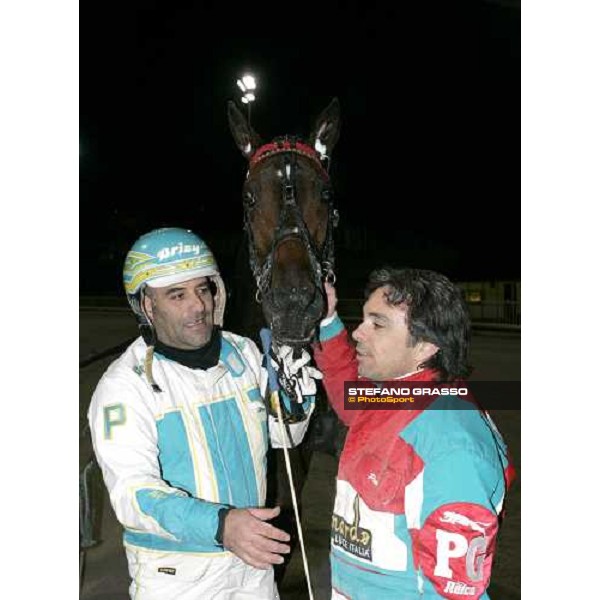 Alfredo Pollini and Pippo Gubellini with Yankee Valor in the winner circle of Gran Premio Friuli Venezia Giulia beating Fighter Bi and Vioxx Sr Trieste, 12th november 2005 ph. Stefano Grasso