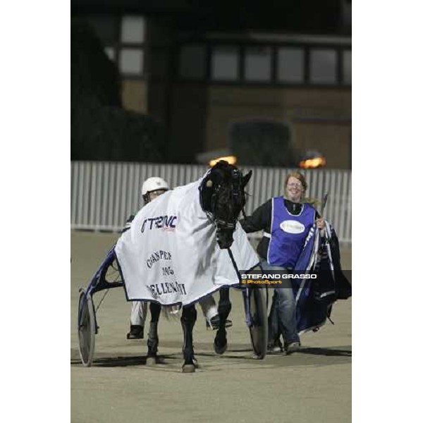 Enrico Bellei and Let\'s Go, winners of Gran Premio delle Nazioni \'memorial Vittorio di Capua\' Milan, 13rd nov. 2005 ph. Stefano Grasso