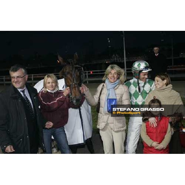 giving prize for Andrea Guzzinati with Gilly Lb winner of the Gran Criterium \'memorial Piero Biondi\' Milan, 13rd nov. 2005 ph. Stefano Grasso