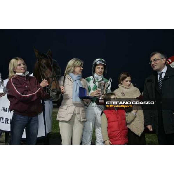 giving prize for Andrea Guzzinati with Gilly Lb winner of the Gran Criterium \'memorial Piero Biondi\' Milan, 13rd nov. 2005 ph. Stefano Grasso