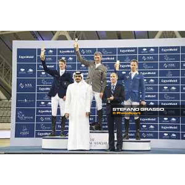 Sheikh Joaan bin Hamad bin Khalifa Al Thani presents the trophy to Ludger Beerbaum Doha,5th march 2016 ph.©.CHI Al Shaqab/Stefano Grasso all rights reserved