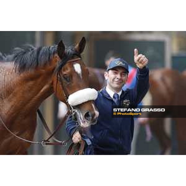 Shocking Blu and his groom Jonathan Bacci after winning the 17° Premio Regione Toscana Pisa San Rossore racetrack 20/03/2016 ph.© Stefano Grasso