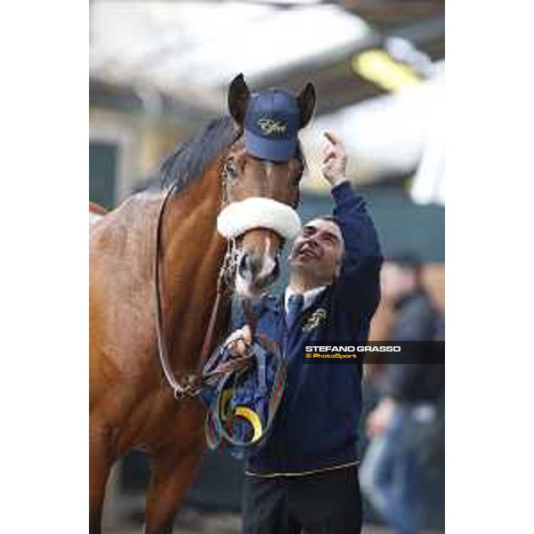 Shocking Blu and his groom Jonathan Bacci after winning the 17° Premio Regione Toscana Pisa San Rossore racetrack 20/03/2016 ph.© Stefano Grasso