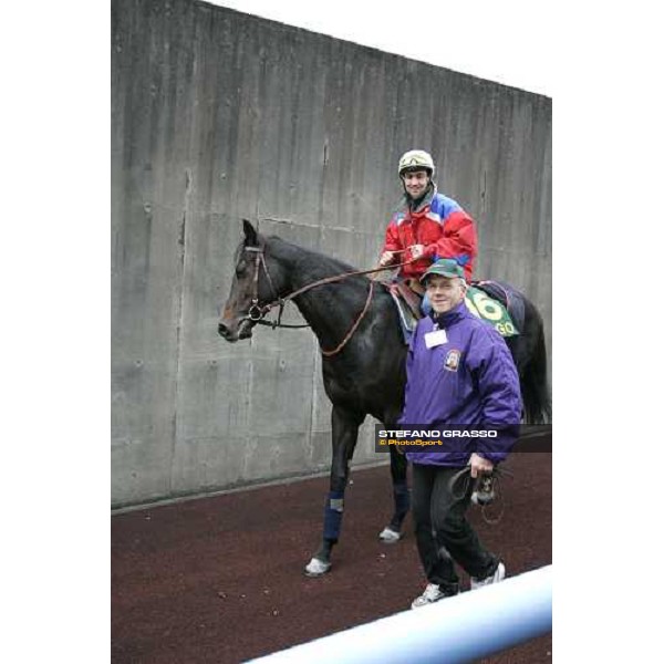 Sebastien Quennesson and Bago with his groom come back to the quarantine stables after monring track works at Fuchu racetrack. Tokyo, 23rd november 2005 ph. Stefano Grasso