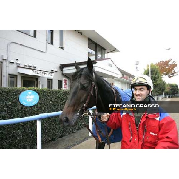 Sebastien Quennesson and Bago walking in the quarantine stables at Fuchu racetrack. Tokyo, 23rd november 2005 ph. Stefano Grasso