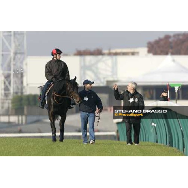 Thierry Gillet on Bago after morning track works at Fuchu race course Tokyo, 24th november 2005 ph. Stefano Grasso