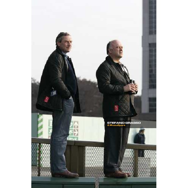 Luca Cumani and Mr. Charlton, owner of Alkaased, looks the morning track works at Fuchu race course Tokyo, 25th november 2005 ph. Stefano Grasso