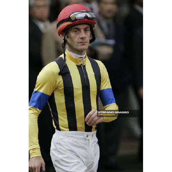 Olivier Peslier before the Japan Cup Dirt at Fuchu race course Tokyo, 26th november 2005 ph. Stefano Grasso