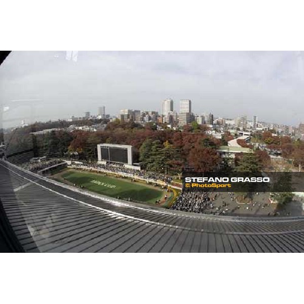 a view of the paddock at Fuchu race course Tokyo, 26th november 2005 ph. Stefano Grasso