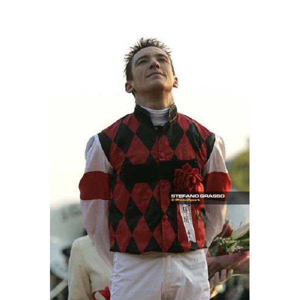 Frankie Dettori winner of the Japan Cup 2005 Tokyo, 27th november 2005 ph. Stefano Grasso