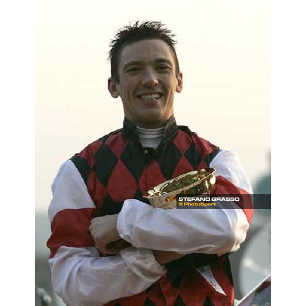 Frankie Dettori winner of the Japan Cup 2005 Tokyo, 27th november 2005 ph. Stefano Grasso