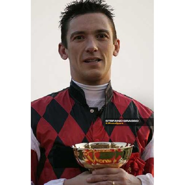 Frankie Dettori winner of the Japan Cup 2005 Tokyo, 27th november 2005 ph. Stefano Grasso