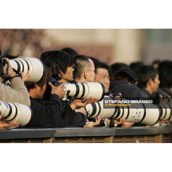 some of 250 japanese photographers at Japan Cup Tokyo, 27th november 2005 ph. Stefano Grasso
